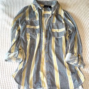 Daytrip Striped Button down